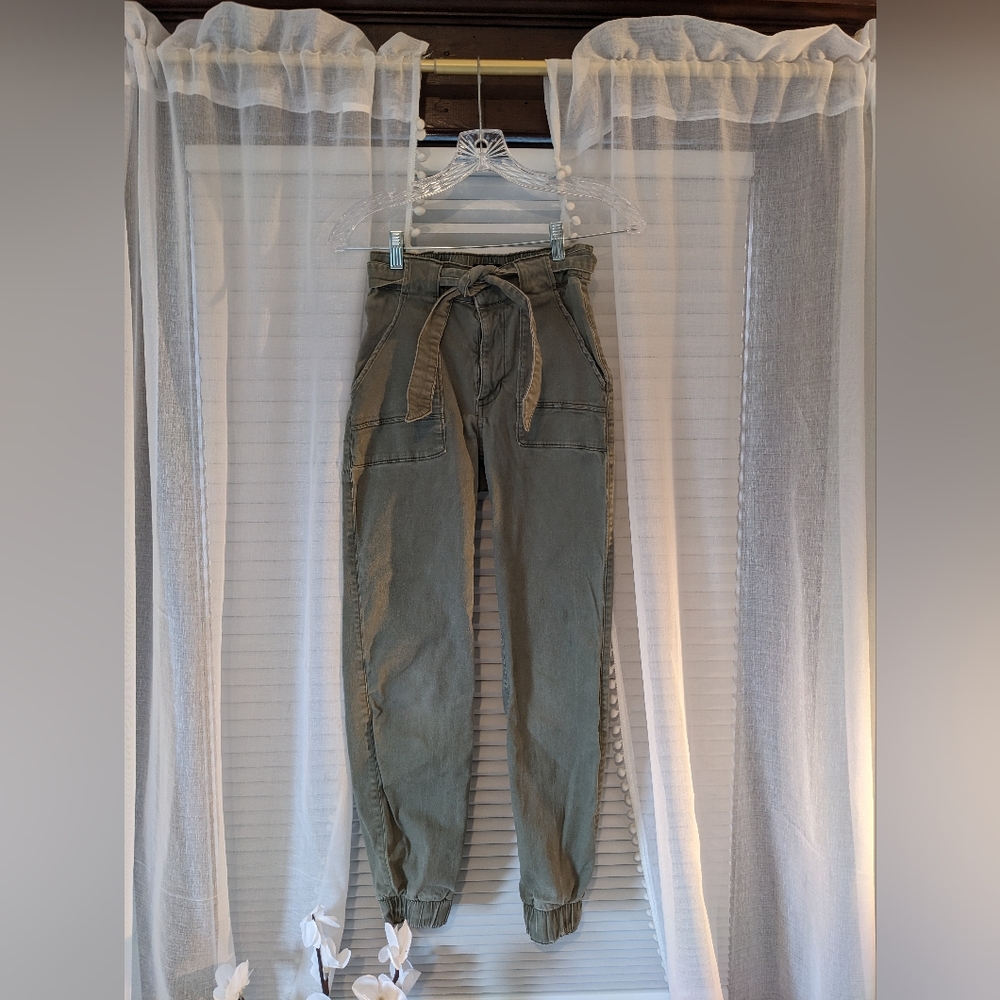 Hollister ultra high-rise joggers XS, Olive Green